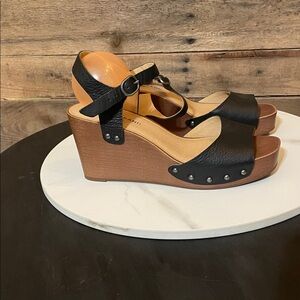 Lucky Brand Black Leather Wedge Sandals